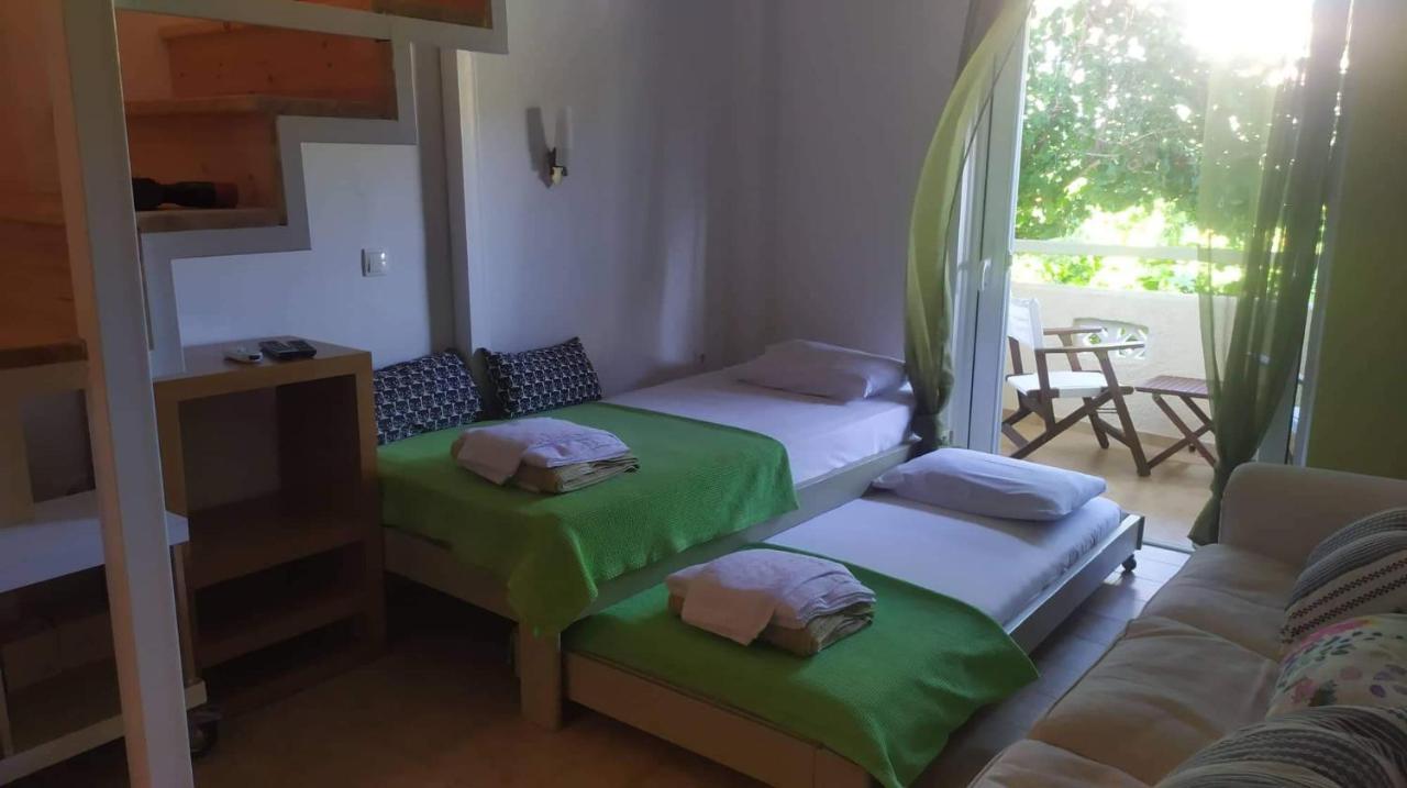 Eleonas Aparthotel Poros Town